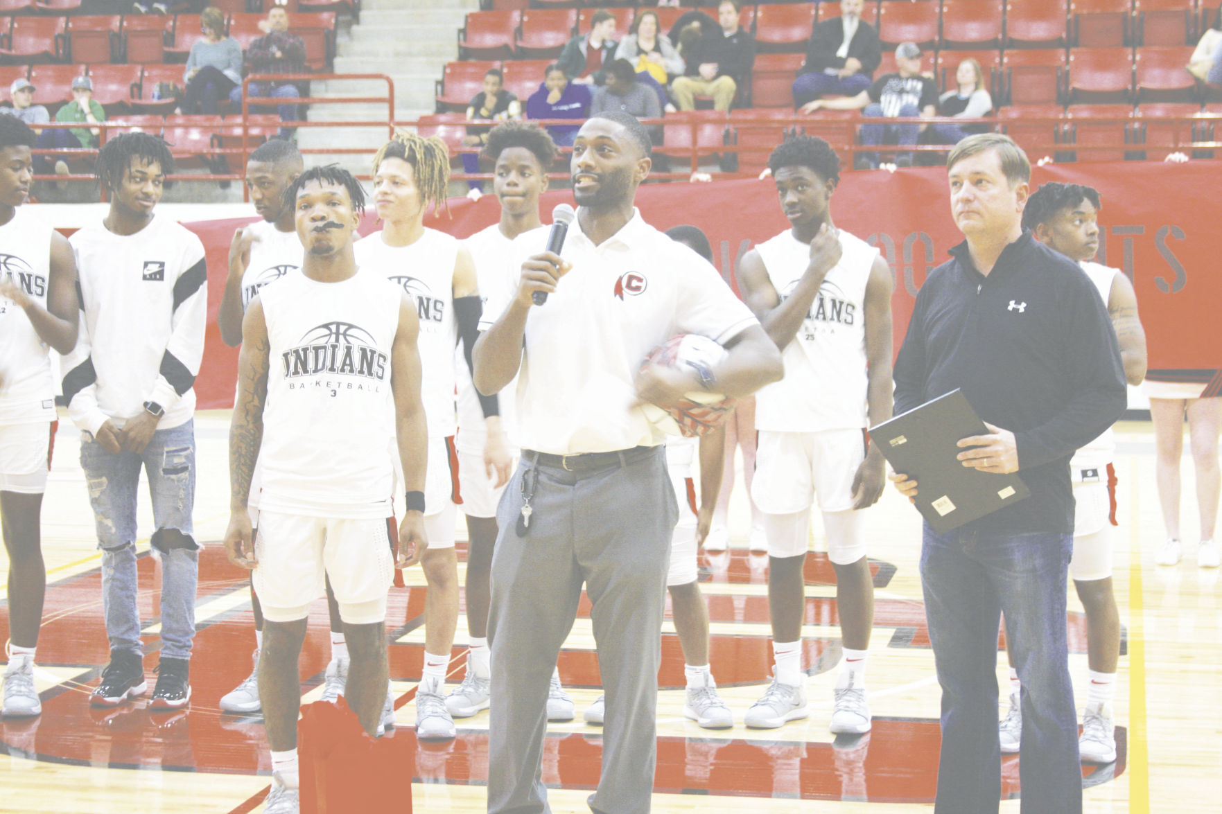 Seaquon Clark scores 1500th career point